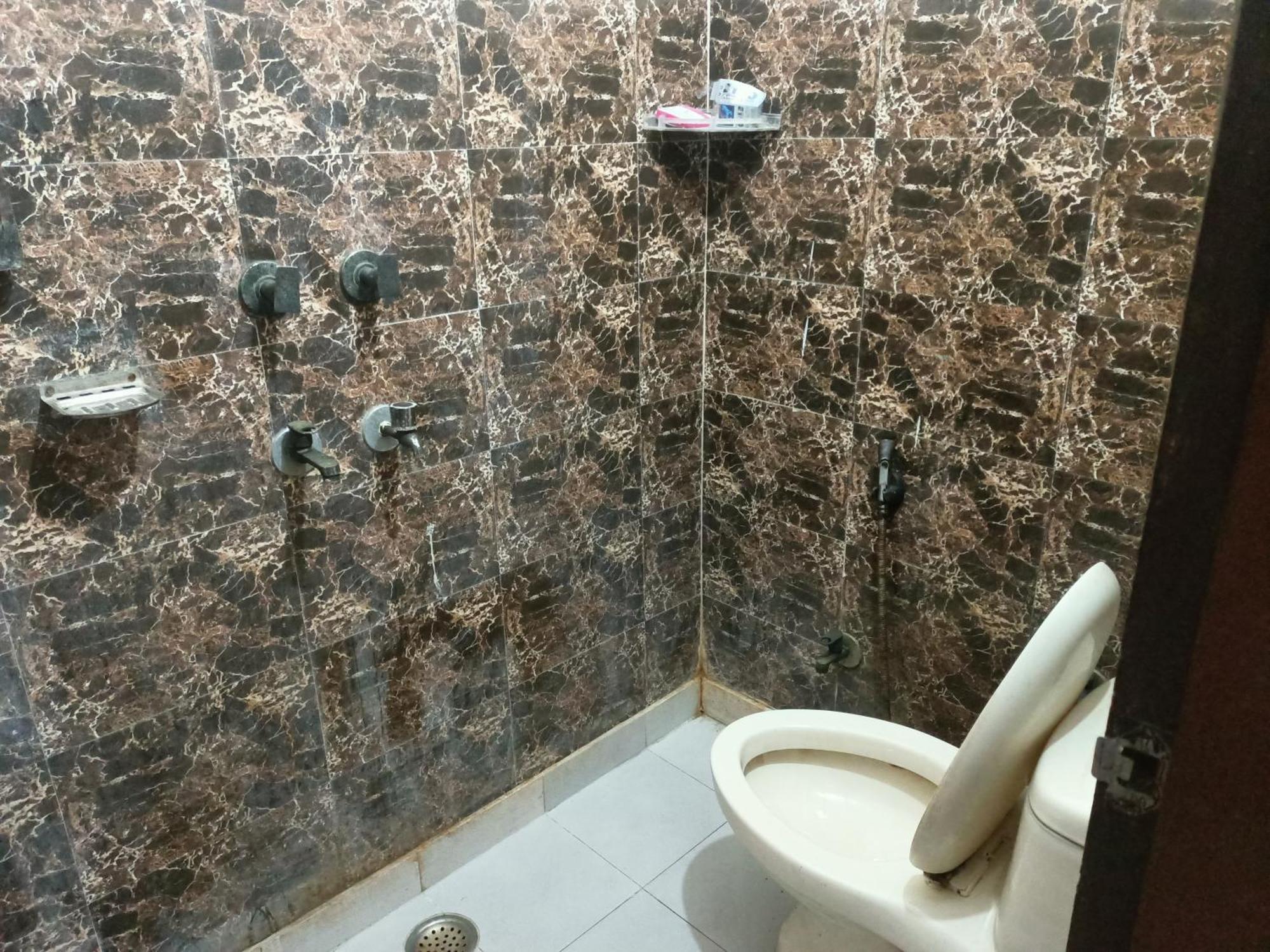 Hotel Royal India - Vijay Enclave ニューデリー エクステリア 写真